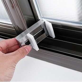 4 Pcs Sliding Security Windows Locks With Key - Image 4